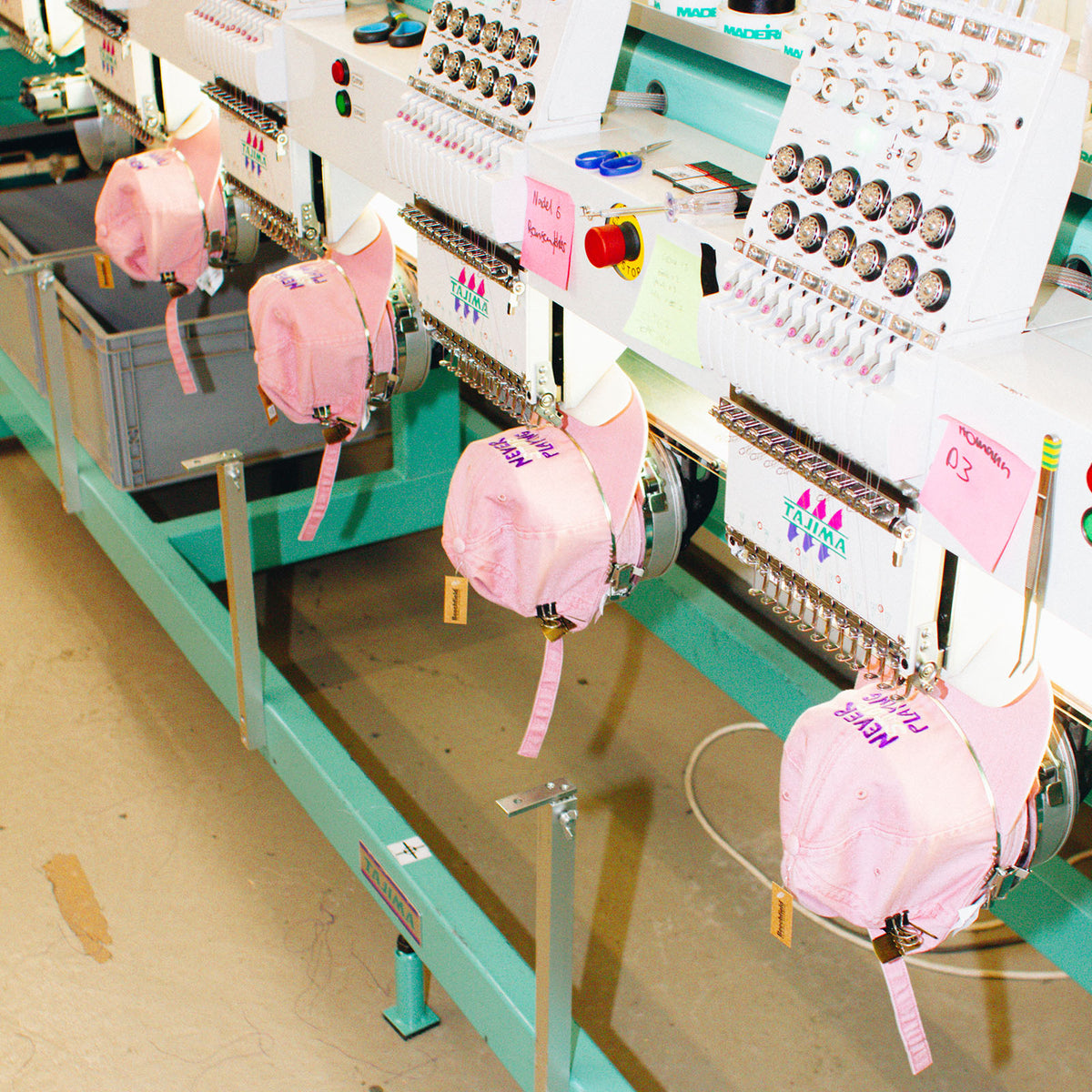 Stickerei auf Kappie in Hamburg - Großauflage